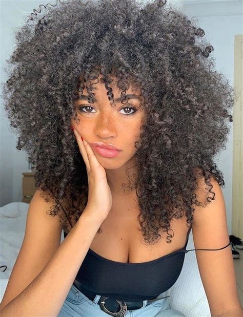 Because to be honest, their interface is really to be reviewed (otherwise you would not be here). 31 Sexy Girls With Curly Hair - Barnorama