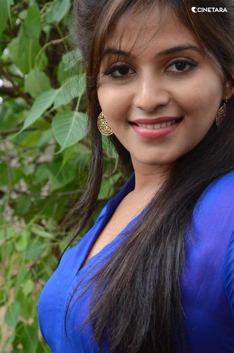 Anjali Desi Actress Anjali Hot Side View In Blue Dress Spicy Pic