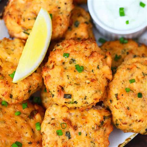 Air Fryer Salmon Cakes Video Sweet And Savory Meals