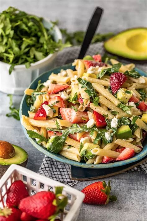This fall harvest pasta salad is a festive cold pasta dish made with fresh and seasonal ingredients, topped with a deliciously sweet honey poppyseed dressing! Festive Pasta Salads - Pour dressing over pasta salad and stir until evenly distributed. - Kami ...