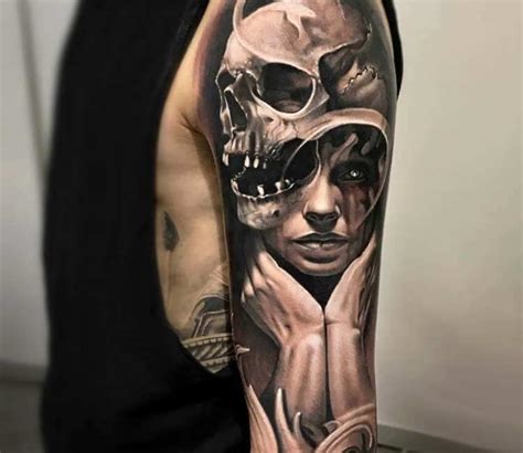 Girl Face With Skull Tattoo By Arlo Tattoos Skull Face Tattoo Skull Sleeve Tattoos Girl Face