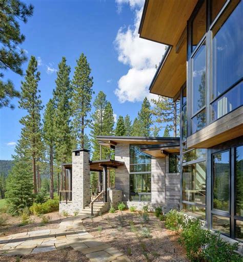 Breathtaking Modern Mountain Retreat With Rustic Nuances In Lake Tahoe