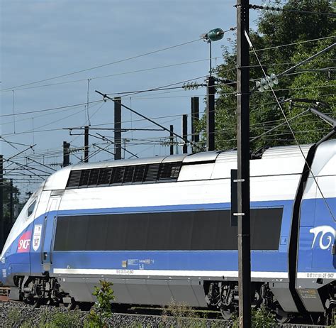 La Sncf Va Rebaptiser Loffre De Ses Tgv Par Inoui