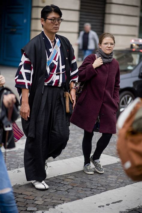 Paris Womens Fashion Week Ss18 The Strongest Street Style British Gq Street Snap Men Street