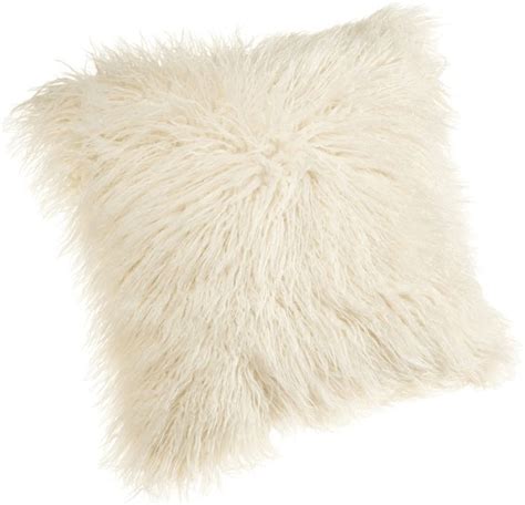Cute And Small Dorm Room Ideas In 2020 Faux Fur Pillow Faux Fur Throw Pillow Fur Throw Pillows