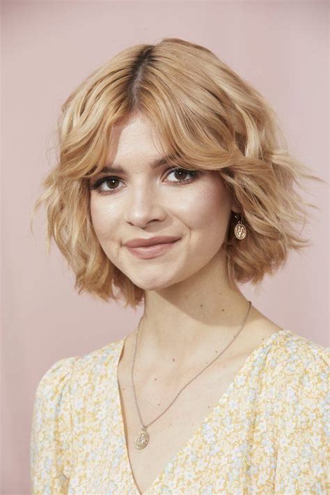 Short Messy Hairstyles 10 Haircuts Taking Over The Styling Scene In