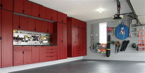 The type of storage unit you choose for your garage will. Custom Garage Cabinets in Red | Custom Cabinets Houston ...