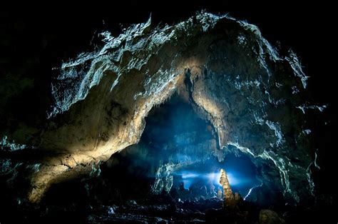 Cave Hd Wallpaper Background Image 2560x1701