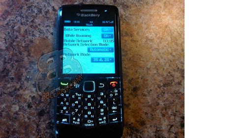 Upcoming Blackberry Pearl 9100 Running Live On Telus
