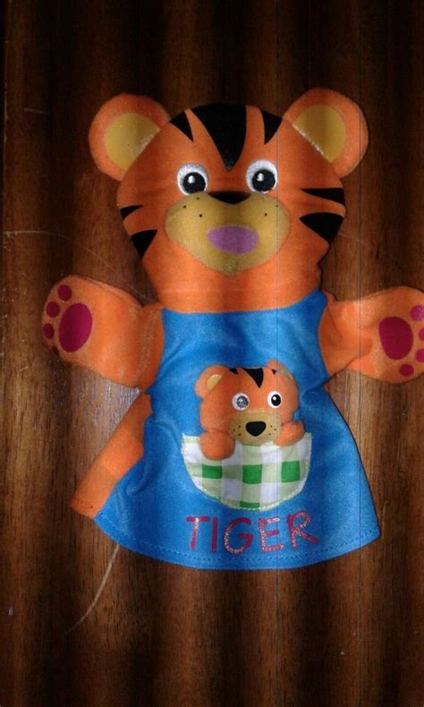 Baby Einstein Tiger Puppet 1930247857