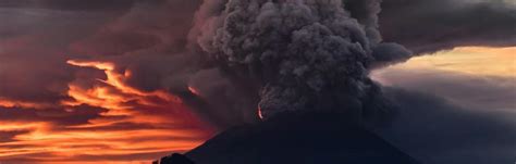 Mount Agung Balis Massive Volcano Is Spewing Fresh Magma