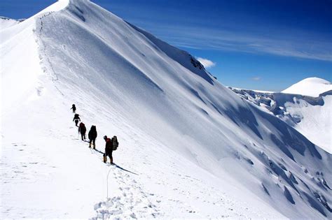 Haba Snow Mountain Trekking Guide Sichuan China Trekking Guide