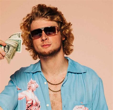 Yung Gravy Rapper Height Age Net Worth Gf And Biography