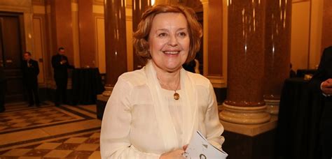 Vypila vašáryová opravdu pivo na ex a proč roli pepina odmítl menšík? Hádky i důvěra! Magda Vášáryová se s Havlem znala od ...