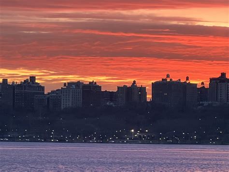 Good Morning NJ! (Sunrise, Edgewater, NJ) : r/newjersey