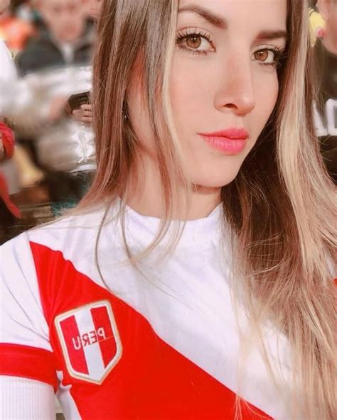 Hinchas Peruanas Bonitas Hinchas Peruanas Hermosas Hinchas Peruanas Guapas Hincha Peruana