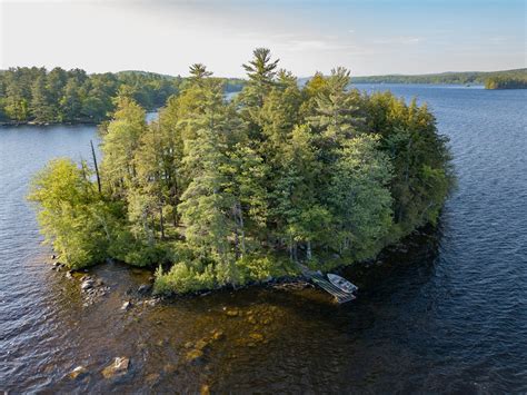 12 Of The Best And Most Beautiful Lakes In Maine Flavorverse