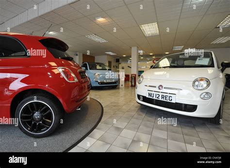 Fiat 500 Soft Top Hi Res Stock Photography And Images Alamy