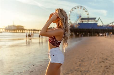 Wallpaper Blonde Jean Shorts Pier Tanned Belly Long Hair Wavy Hair Beach Ass Depth Of