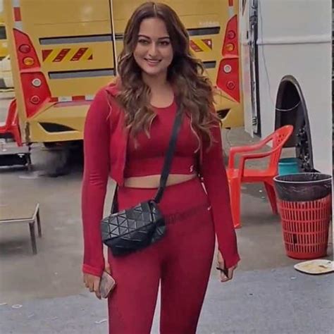 Sonakshi Sinha Steps Out In A Sexy Red Hot Gym Co Ord Set Gets Needlessly Trolled For Her