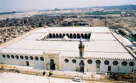 A contemporary of muhammad, and one of the sahaba (companions), who rose quickly through the muslim hierarchy following his conversion to islam in the year 8 ah (629). Mosque of Amr ibn al-As (رضي الله عنه) - IslamicLandmarks.com