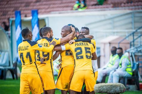 'kaizer chiefs about to win caf champions league & there is nothing you can do' Simba mikononi mwa Kaizer Chiefs - Mwanaspoti