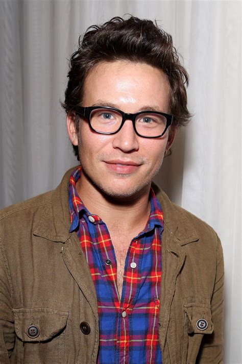 Today at 24 years old, jonathan taylor thomas (born jonathan taylor weiss) has decided his coming out will help many other children to cope with their sexual identity. Jonathan Taylor Thomas' Height, Relationships and Education