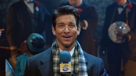 show clips groundhog day starring andy karl youtube