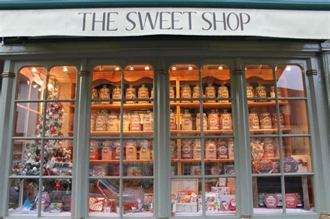 Sweet Shop In Burford Old Fashioned Sweet Shop Candy Store Design Old Fashioned Candy