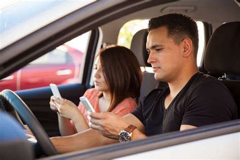 u k sees mobile phone usage while driving soar officials doubling down on penalties