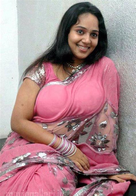 Hot Desi Girls Mallu S Desi Mallu Bhabhi Hot In Pink Blouse Hot Images