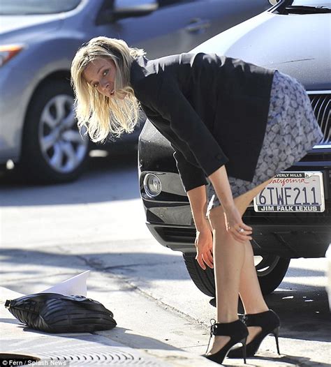 Shameless Star Amy Makes Some Smart Moves As She Stoops To Fasten Her