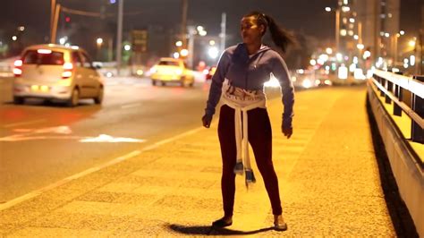 Watch Ethiopian Girl Dancing Eskista Enjoy Youtube