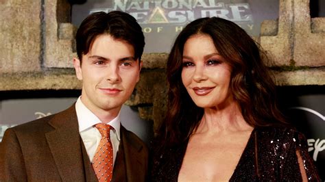 Watch Access Hollywood Highlight Catherine Zeta Jones Steps Out W Son Dylan Michael Douglas