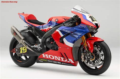 Sometimes people confuse them and think that the cbr1000rr and fireblade are two separate models but they are one in the same. 2020 Honda CBR 1000RR-Fireblade SP HRC SBK