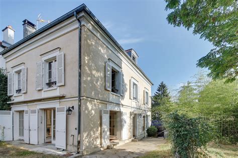 Vente Maison De Luxe Garches 8 Pièces 226 M² Paris Ouest Sothebys