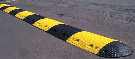 Rubber Speed Bump Tam Group