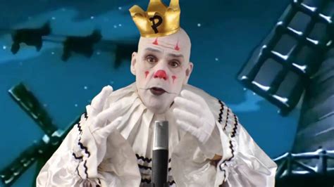 Puddles Pity Party Performs A Sad Clown Style Rendition Of Christmas