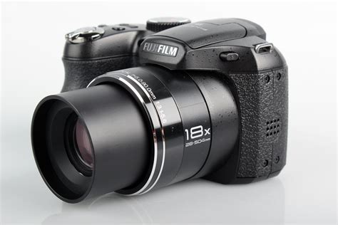 Fujifilm FinePix S обзор компактной фотокамеры