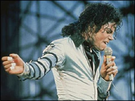 Corpo De Michael Jackson Tinha Doses Letais De Anestésico Diz Legista