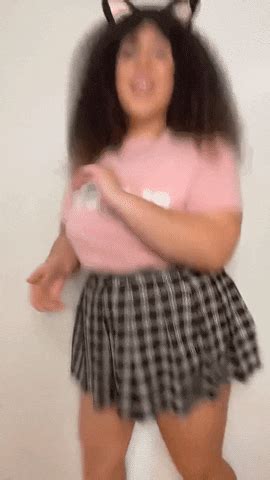 Long Pink Skirt GIFs Get The Best GIF On GIPHY
