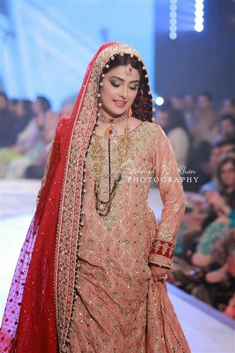 Aiza Khan Weddingmehndibraatnikahwalimaengagement Pictures Gallery