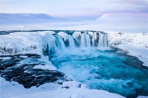 The Best Time To Visit Iceland The Complete Month By Month Guide