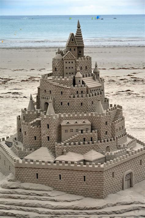 Epic Sandcastle To Build In Minecraft Sand Castle Sand Art Castle Art