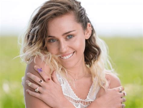Miley Cyrus Is Unrecognisable In New Full Frontal Nude Photo Nova 100