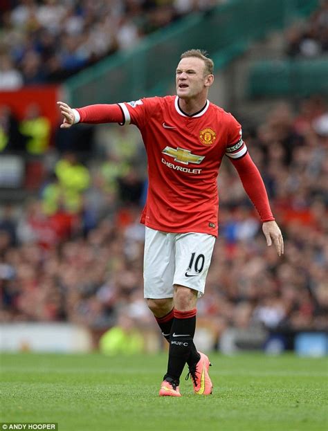 wayne rooney captaincy verdict manchester united skipper worked hard but goal wasn t enough vs