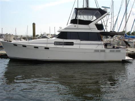 1990 38 Bayliner 3888 Motor Yacht Twin U For Sale In Staten Island