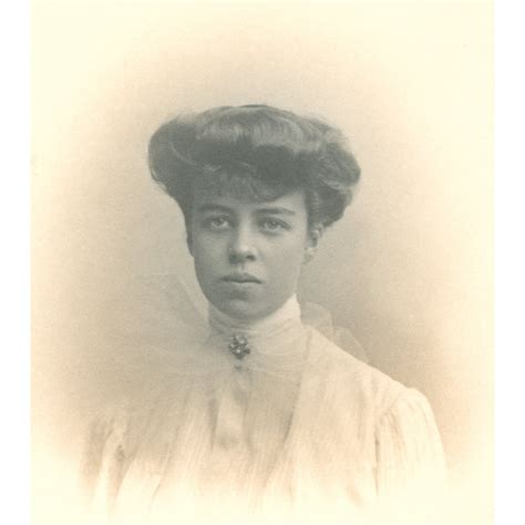 Eleanor Roosevelts Coming Out Portrait Taken When She Was 18 Years Old