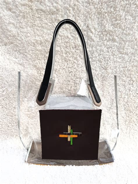 Get the best deals on italian handbag brands and save up to 70% off at poshmark now! This Under-the-Radar Nigerian Handbag Brand Is Already A ...
