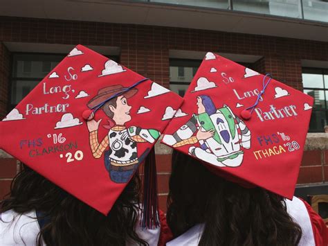 15 Graduation Cap Decorating Ideas For Every Disney Fan